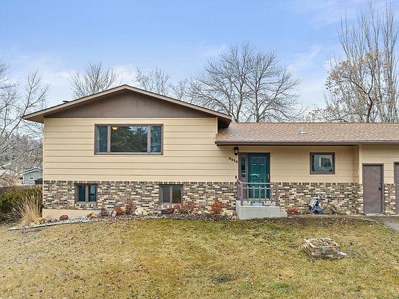 2nd image of 2513 Bel Air Pl