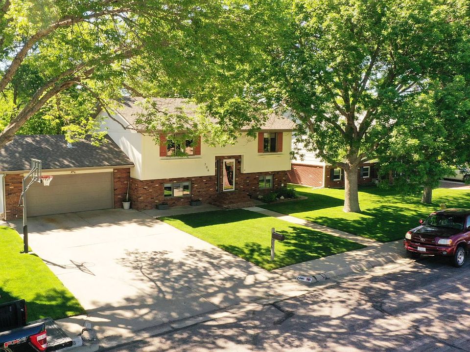 1st image of 706 Dillon Ct