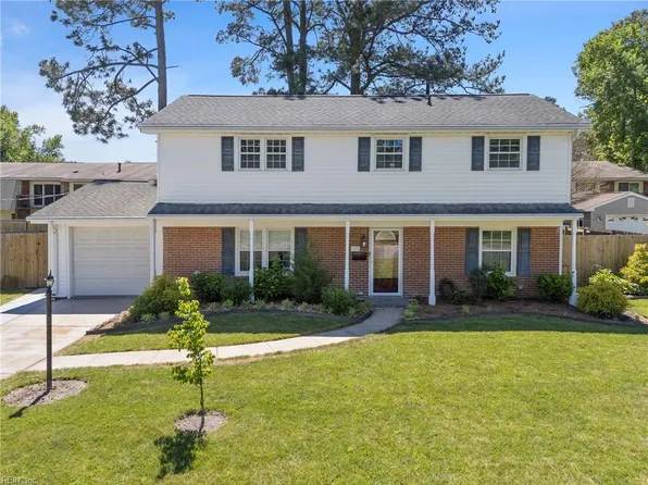 143 Gallant Fox Rd, Virginia Beach, VA 23462
