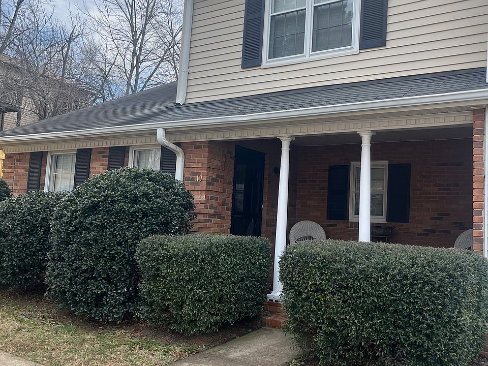 1st image of 19 Somersett Dr