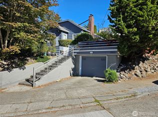 2822 Prosch Ave W, Seattle, WA 98119