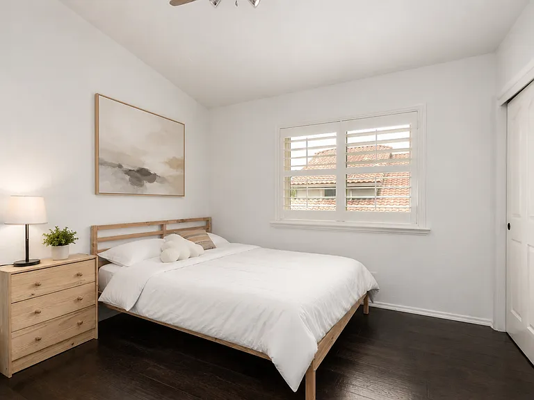 2026 E Cortez Dr — Photo 16