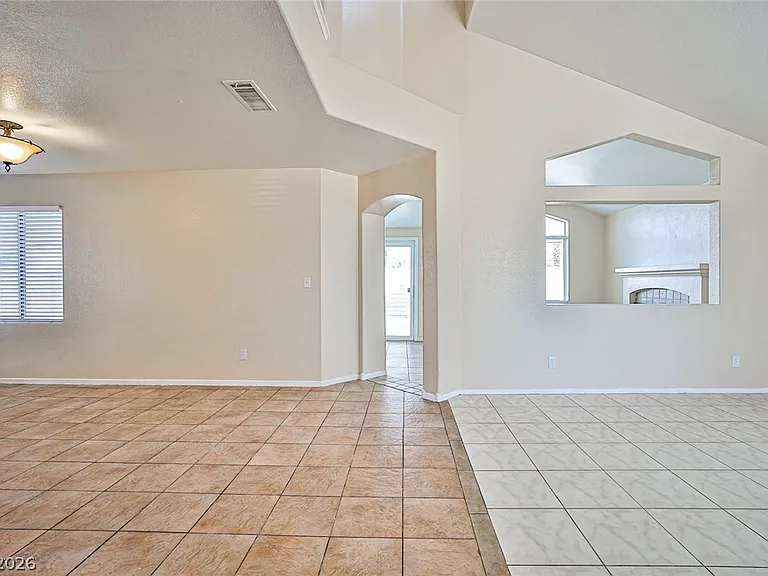 4485 Ruenda Ct — Photo 6