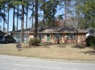409 Pecan Dr, Selma, NC 27576
