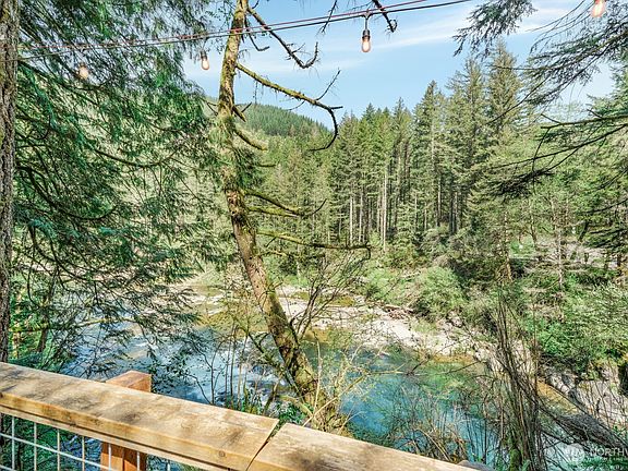 3rd image of 17361 Washougal River Road
