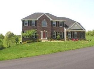 24 Triumphant Way, Falling Waters, WV 25419