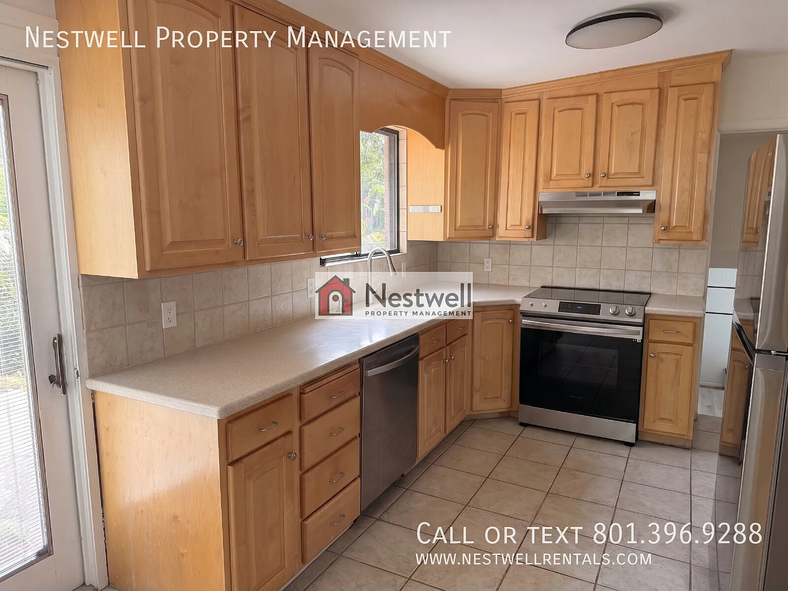 Great 4-bed home in Cottonwood Heights! — Photo 2