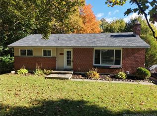 132 Topcliffe Cres, Fredericton, NB E3B 4P9