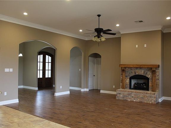 4th image of 417 Saint Francis Ave