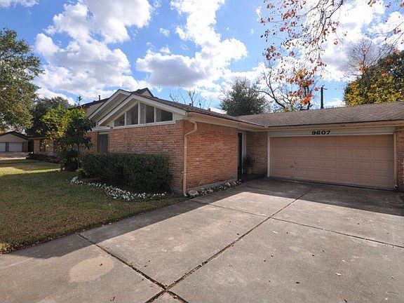 2nd image of 9607 Rockhurst Dr