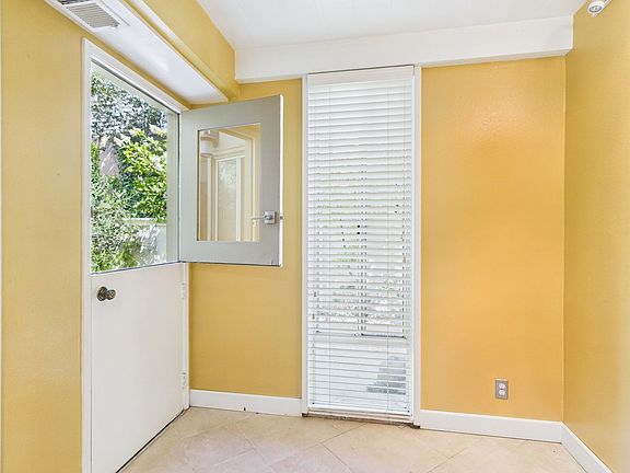 3rd image of 451 Dela Vina Ave APT 412
