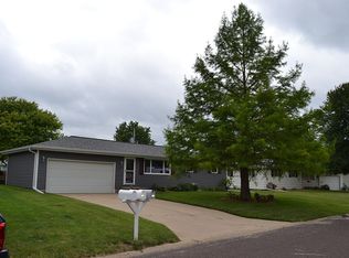 702 Whippoorwill Dr, Washington, IL