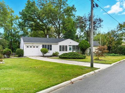 11 Mason Drive, Hazlet, NJ, 07730