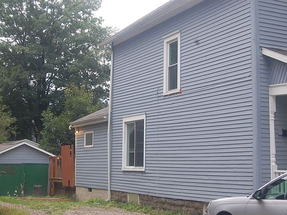 5th image of 658 Garden Ave