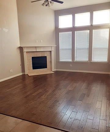 3rd image of 4855 Whispering Lake Dr