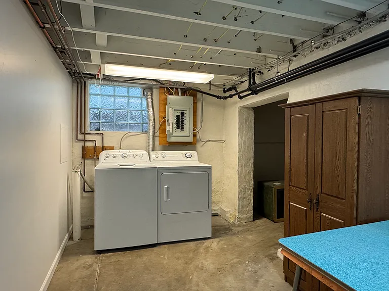 7469 Hoover Ave — Photo 14