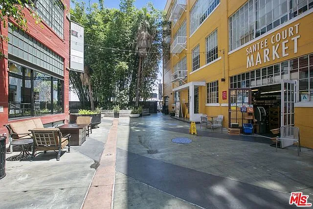 738 S Los Angeles St #305 — Photo 21