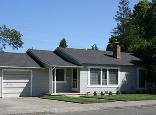 2615 Magowan Dr, Santa Rosa, CA 95405