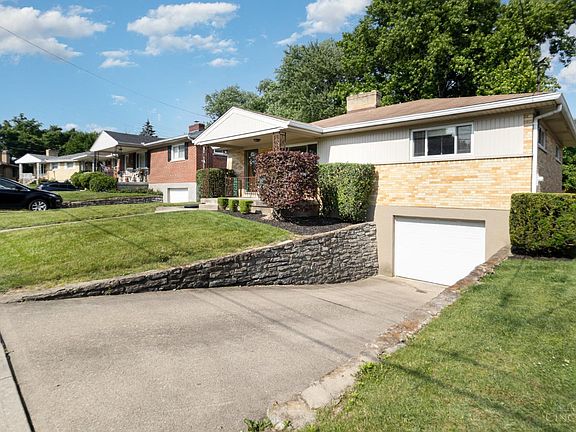 5th image of 2450 Lourdes Ln