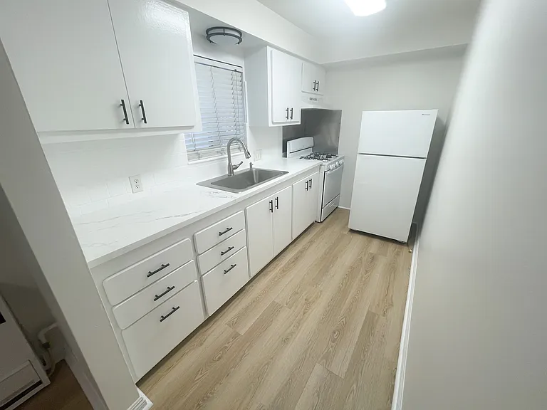 12820 E Foxley Dr #1/2 — Photo 4