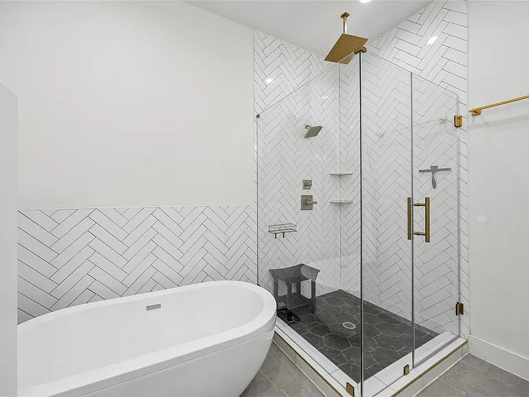 3107 Webster St #B — Photo 16