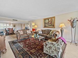 3960 Oaks Clubhouse Dr APT 403, Pompano Beach, FL 33069