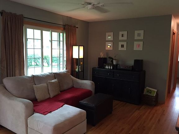 4th image of 11809 Kumquat St NW