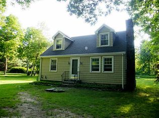 78 Stevenstown Rd, Deep River, CT 06417