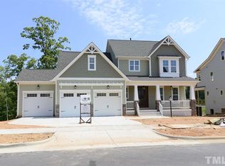 605 Rambling Oaks Ln, Holly Springs, NC 27540