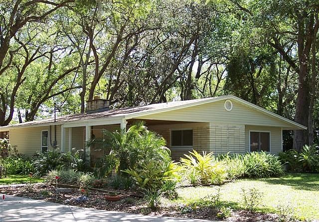 1st image of 1906 Highland Dr
