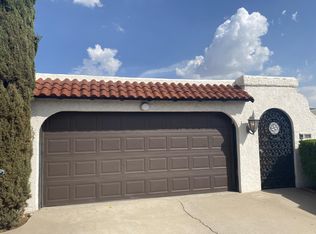 320 Thunderbird Dr, El Paso, TX 79912