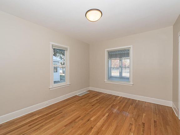 5th image of 3110 Vincent Ave N