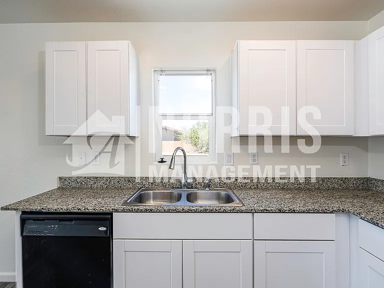 14282 S Vera Cruz Rd — Photo 8