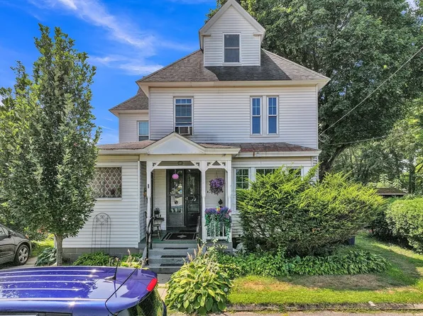 176 Merriam Ave, Leominster, MA 01453