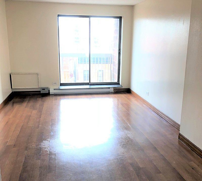 1st image of 1990 Lexington Ave APT 22A