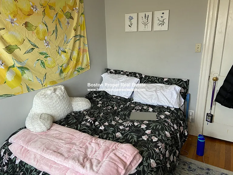 120 University Rd #2 — Photo 7