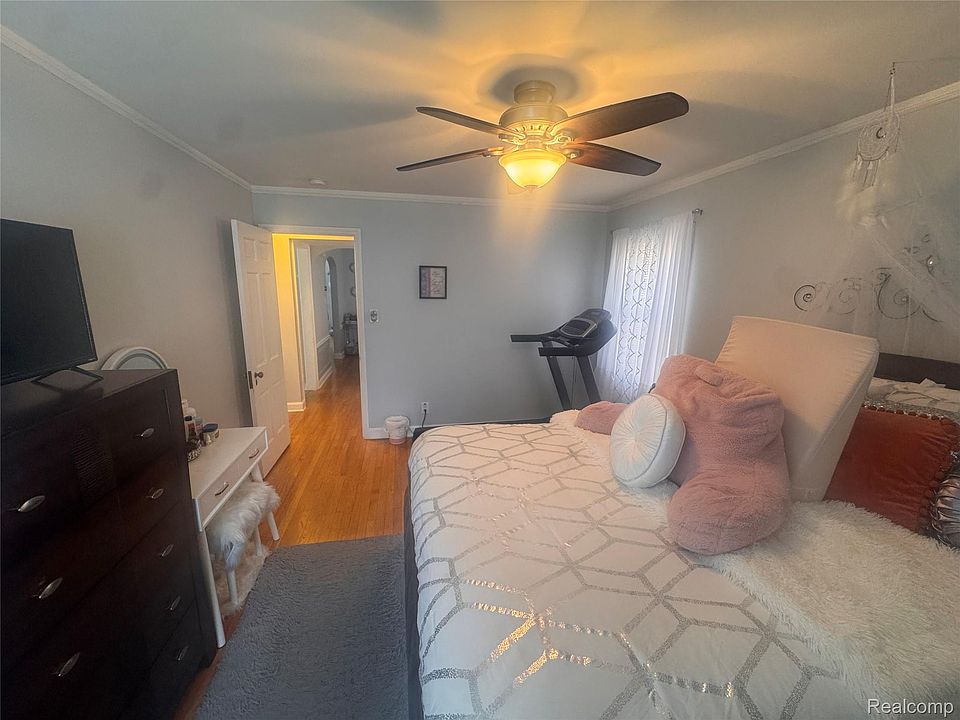 4208 Bishop St, photo 17