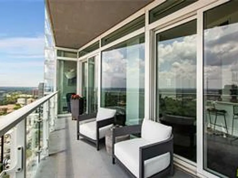 3325 Piedmont Rd NE #2205 — Photo 41