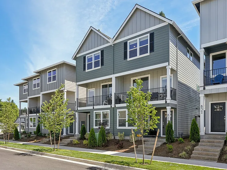 Holmes Park Townhomes — Photo 15