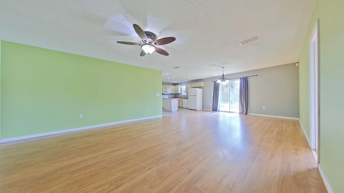 219 Limestone Circle — Photo 3