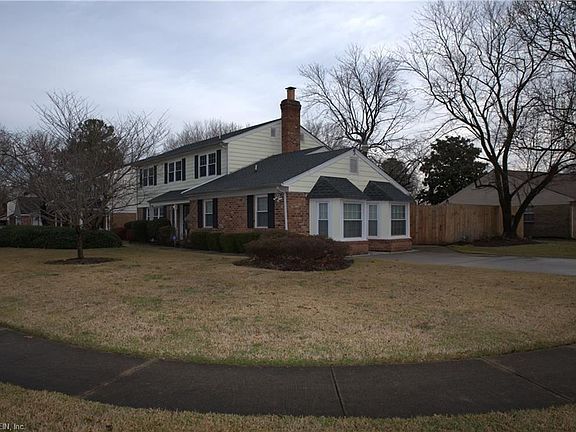 2nd image of 1140 Birnam Woods Dr