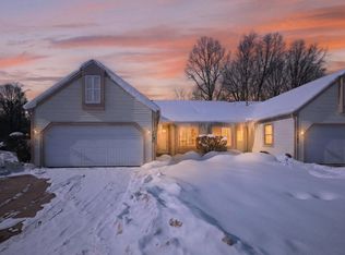 1290 Missions East Dr, Niles, MI 49120