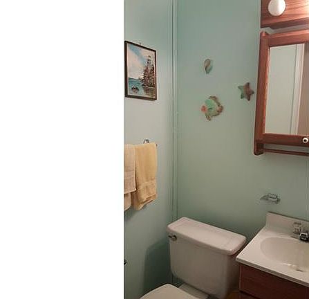 5th image of 268 Courtland St
