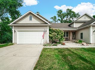 3014 Blue Grouse St, Valparaiso, IN 46383