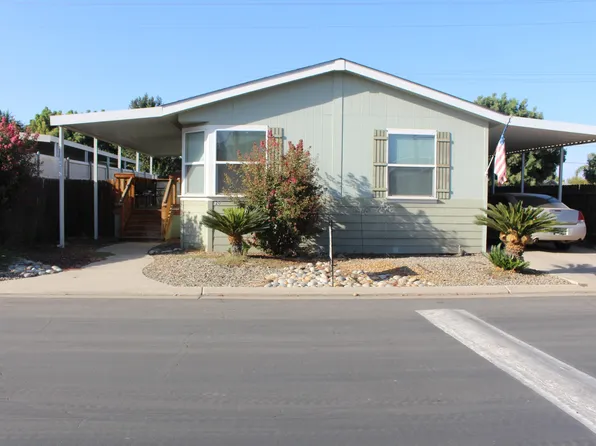 100 S Westwood Street #20, Porterville, CA 93257