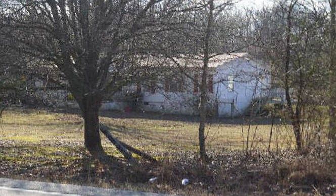 2nd image of 16159 Highway 70 N