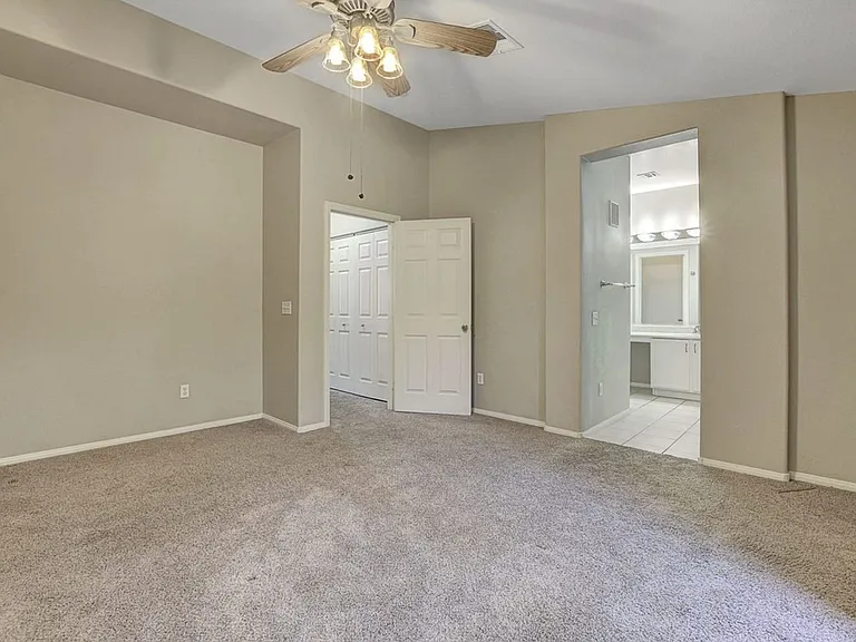 716 Peachy Canyon Cir #103 — Photo 24