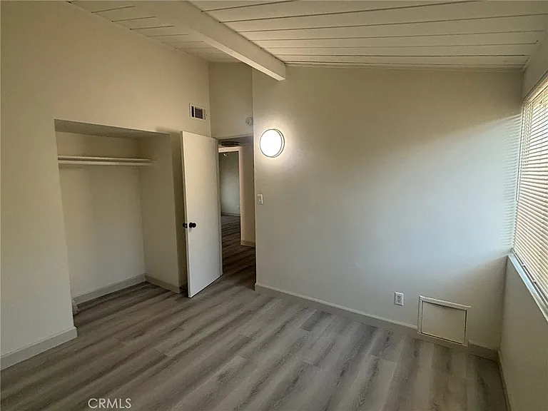 12242 Cyclops St — Photo 5