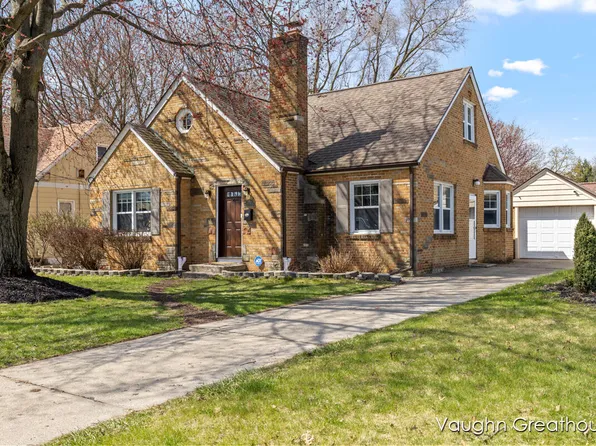 2515 Eastern Ave SE, Grand Rapids, MI 49507