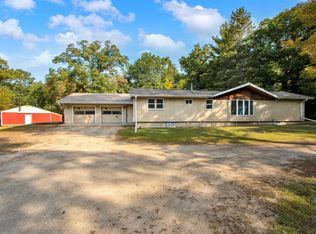 W6530 Forest Hills Pkwy, Neshkoro, WI 54960